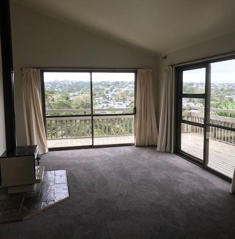  at 38 Tree View Avenue, Glenfield, North Shore City, Auckland