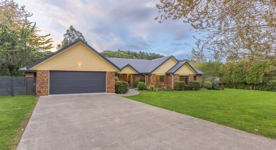  at 100 Maui Pomare Road, Paraparaumu, Kapiti Coast, Wellington