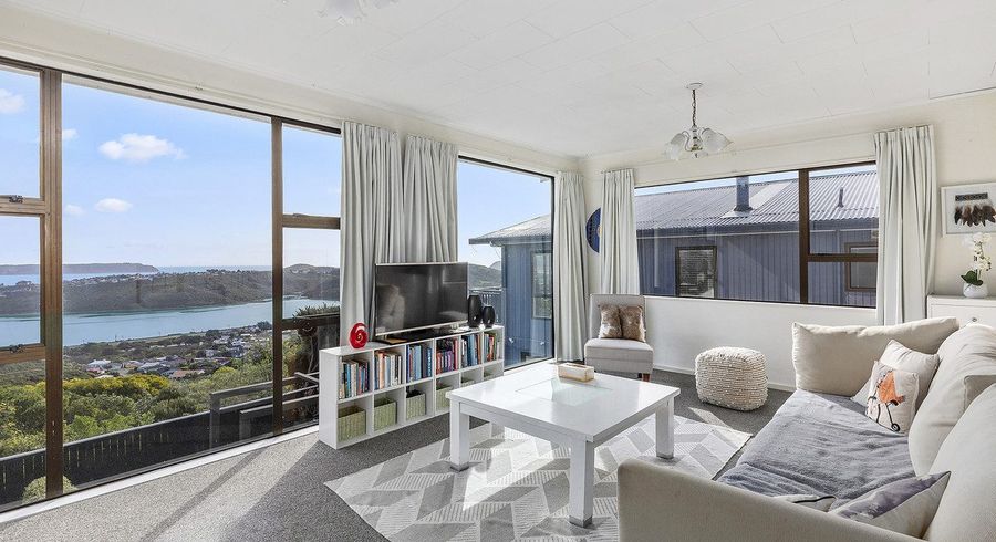  at 128 Conclusion Street, Ascot Park, Porirua