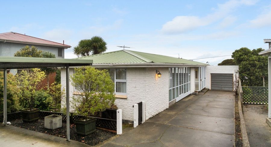  at 18 Wills Street, Balaclava, Dunedin, Otago