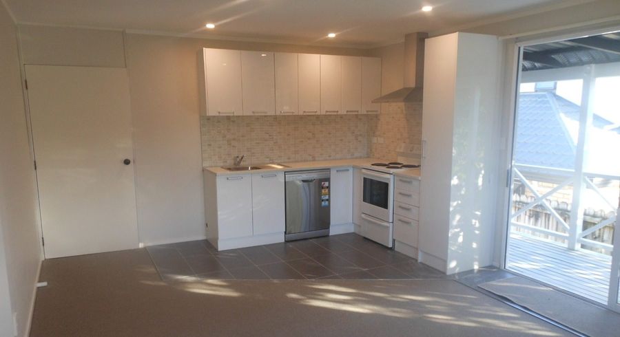 at 1/85 White Swan Road, Mount Roskill, Auckland City, Auckland