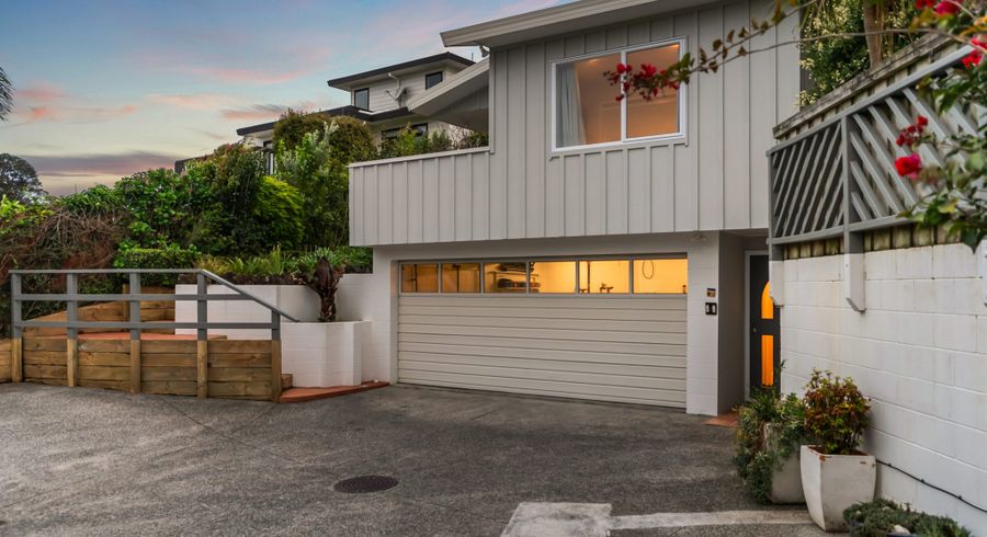  at 2/3 Tiri View Place, Torbay, North Shore City, Auckland