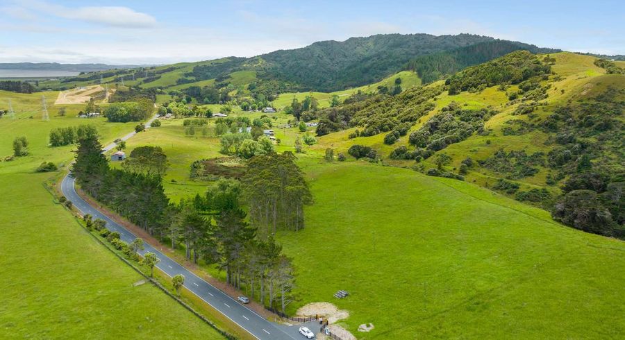  at 3060 Kaipara Coast Highway, Kaukapakapa, Rodney, Auckland