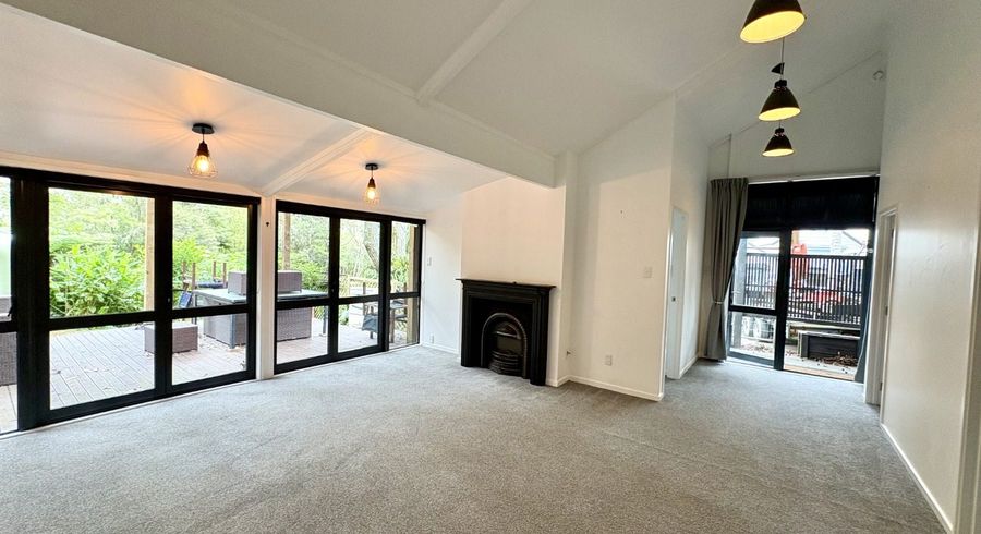  at 300 Paremoremo Road, Paremoremo, Auckland