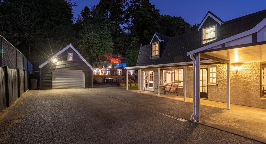  at 15 Johnswood Grove, Clouston Park, Upper Hutt