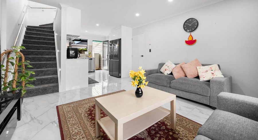  at 664C Pakuranga Road, Highland Park, Manukau City, Auckland