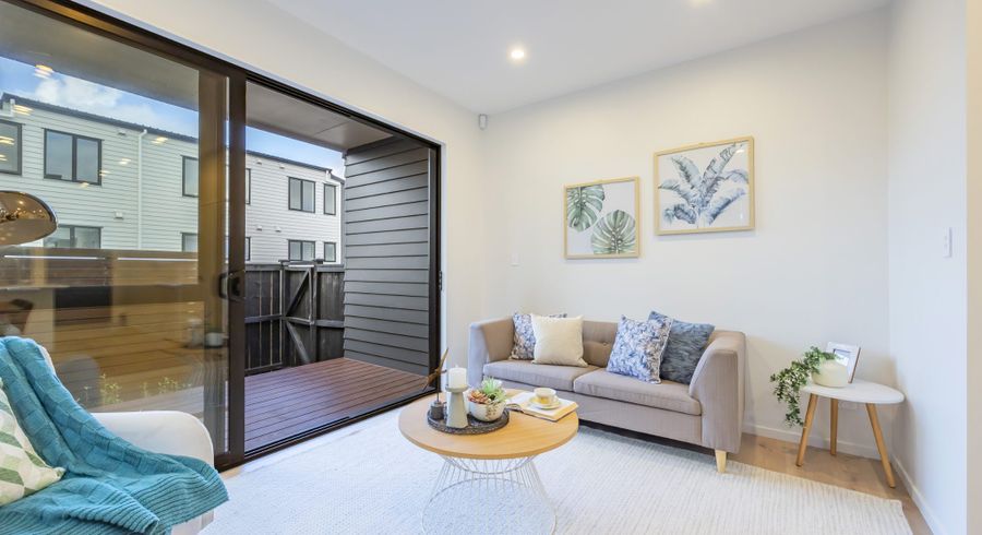  at Lot 4/82 Rosewarne Crescent, Glendene, Waitakere City, Auckland