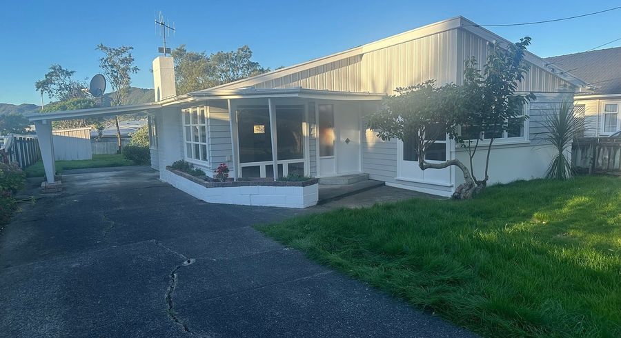  at 28 Fraser Street, Wainuiomata, Lower Hutt, Wellington