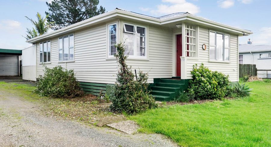  at 5 Lawn Street, Ōkaihau