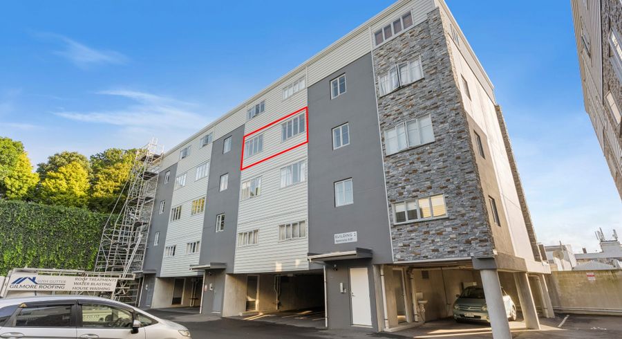  at 3H/3 Keystone Avenue, Three Kings, Auckland