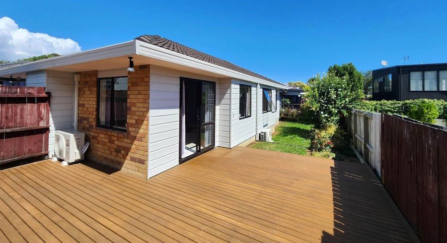  at 3/71 Blockhouse Bay Road, Avondale, Auckland City, Auckland