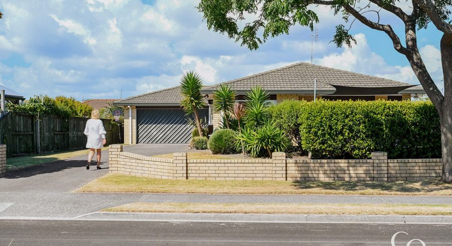  at 15 Dalton Drive, Papamoa Beach, Papamoa