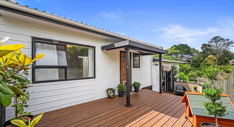  at 2/53 Topliss Drive, Northcross, North Shore City, Auckland