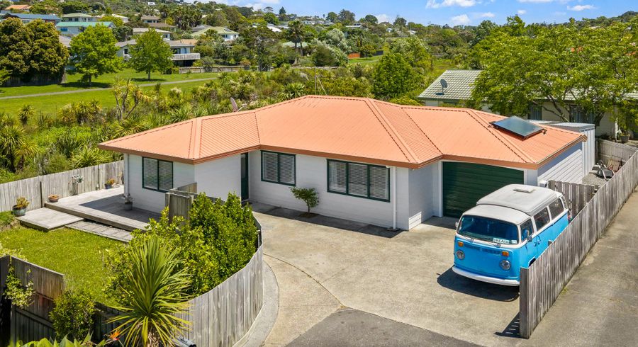  at 1/12 Knott Road, Stanmore Bay, Rodney, Auckland
