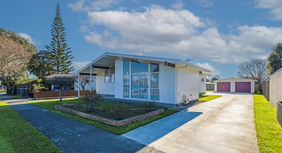  at 4 John F Kennedy Drive, Milson, Palmerston North, Manawatu / Whanganui