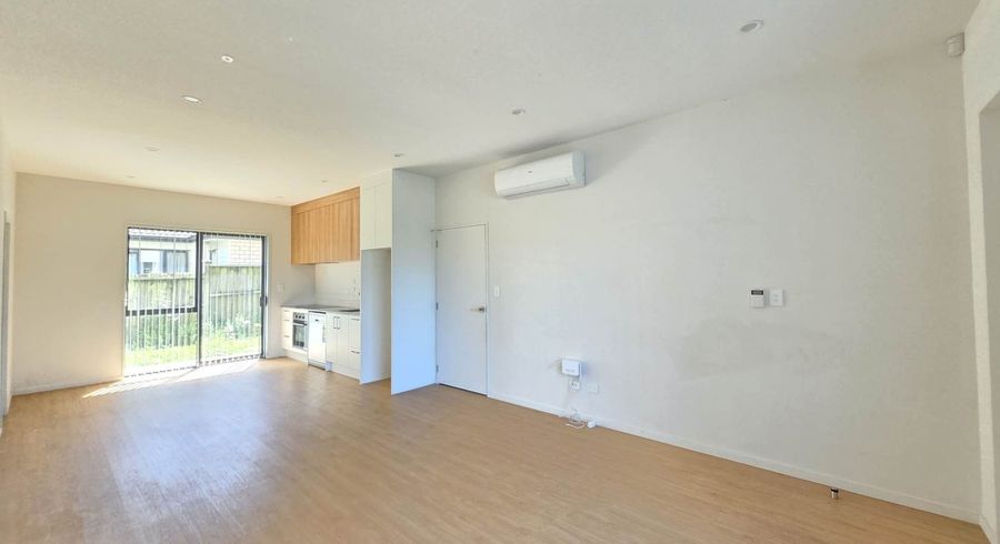  at 27E Swaffield Road, Papatoetoe, Manukau City, Auckland
