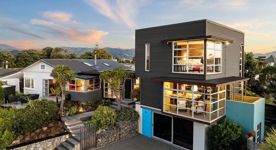  at 3 Seaview Road, Paraparaumu Beach, Kapiti Coast, Wellington
