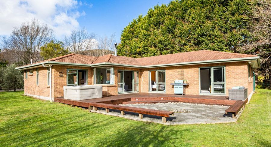  at 50F Katherine Mansfield Drive, Whitemans Valley, Upper Hutt