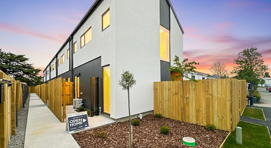 at 4/22 Frederick Street, Waltham, Christchurch City, Canterbury