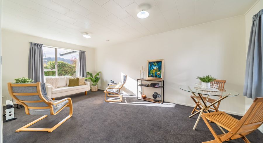  at 2/10 Islington Street, Trentham, Upper Hutt, Wellington