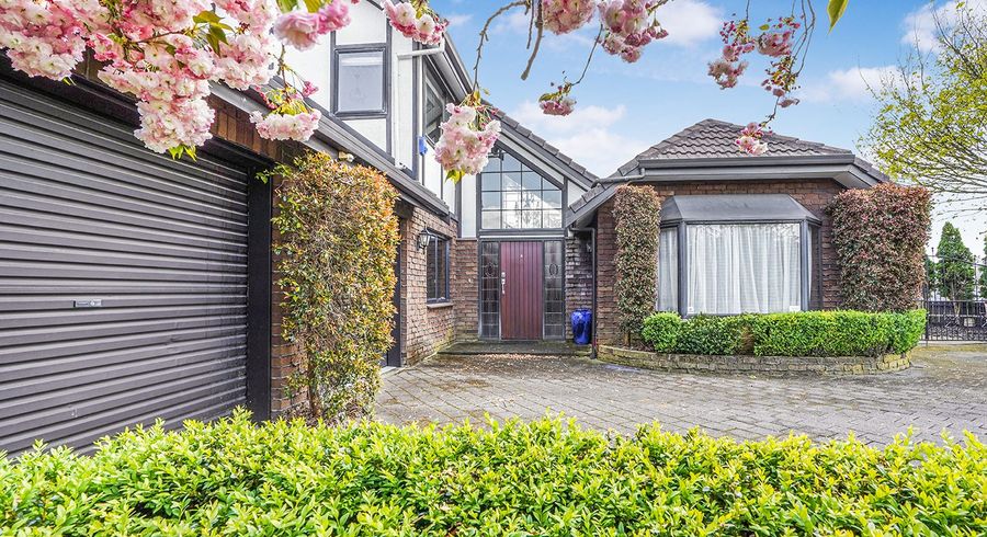  at 25 Harrowfield Drive, Harrowfield, Hamilton