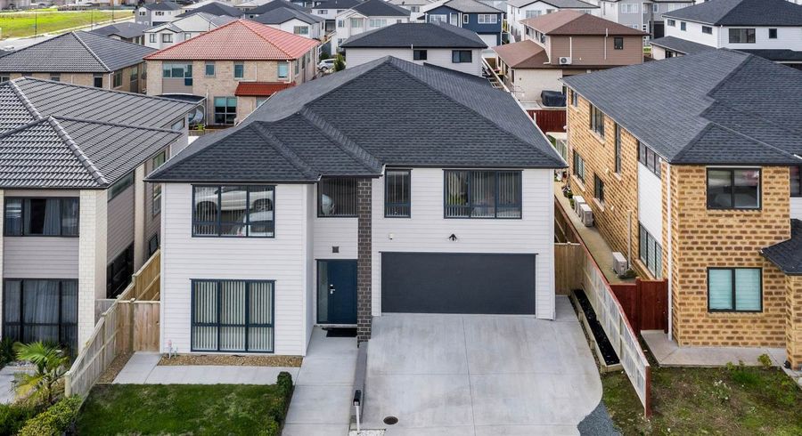  at 12 Hangahai Road, Flat Bush, Manukau City, Auckland