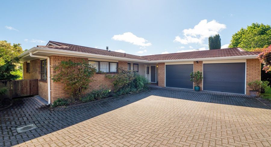  at 8 Wychwood Crescent, Springfield, Rotorua, Bay Of Plenty