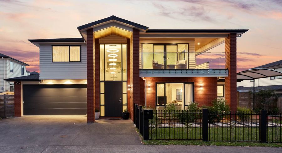  at 9 David Rogers Lane, Swanson, Auckland