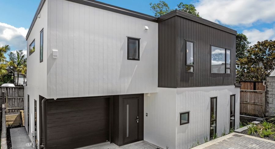  at 21B County Road, Torbay, Auckland