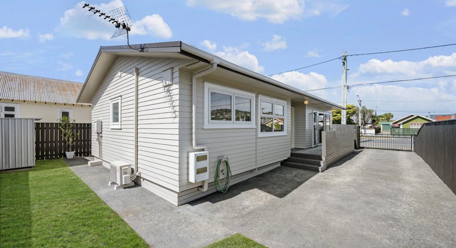  at 143A Rongotai Road, Kilbirnie, Wellington