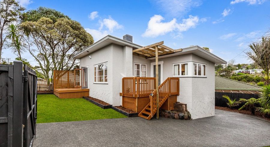  at 1/27 Withers Road, Glen Eden, Auckland