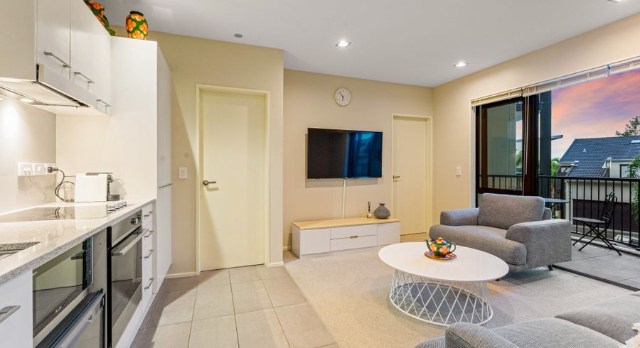  at B104/525 East Coast Road, Browns Bay, North Shore City, Auckland