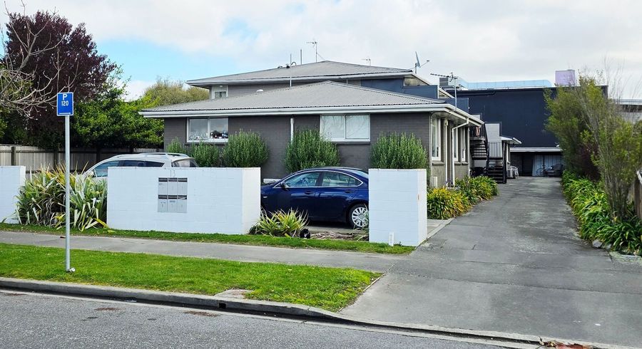  at 6/13 Newnham Terrace, Upper Riccarton, Christchurch