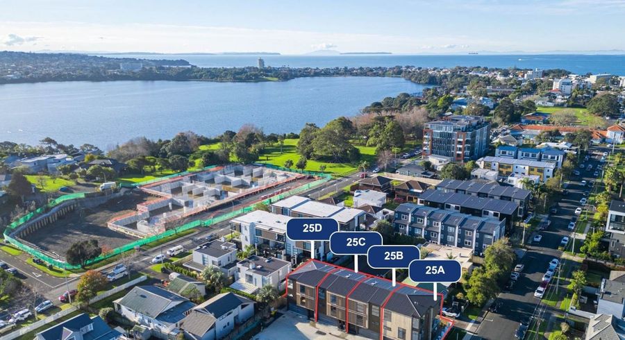  at 25C  Lomond Street, Takapuna, North Shore City, Auckland