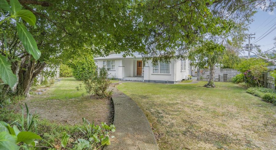 at 1 Garden Road, Avalon, Lower Hutt