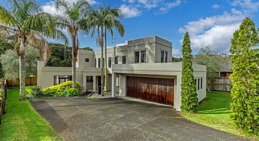  at 6 Widdison Place, Albany, Auckland