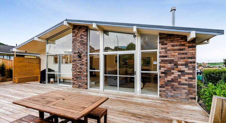  at 9 Bronte Place, Whalers Gate, New Plymouth