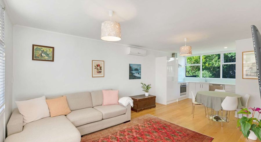  at 6/7 Don Croot Street, Western Springs, Auckland