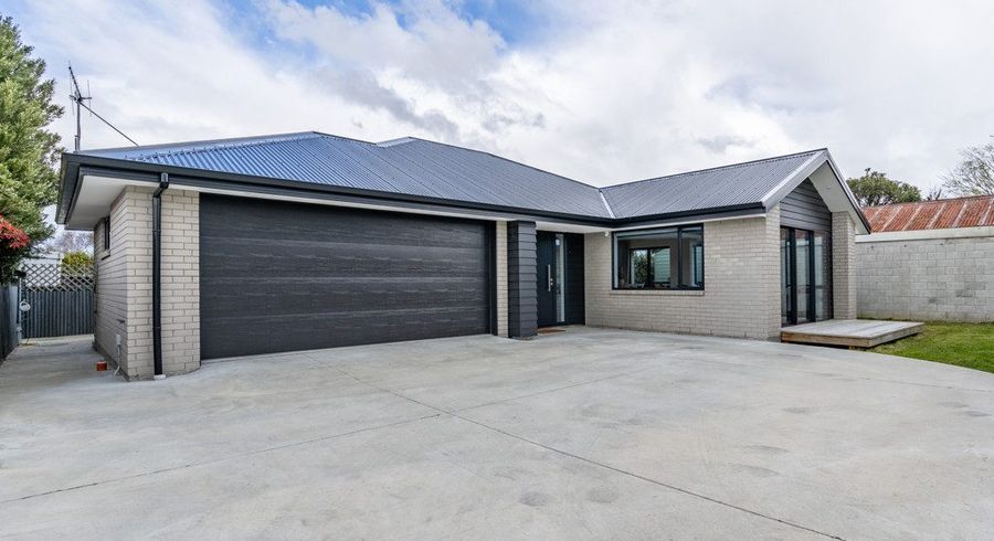  at 329 Layard Street, Waverley, Invercargill