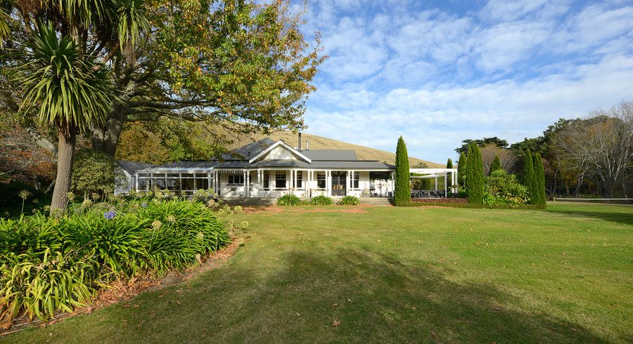  at 2755 Christchurch Akaroa Road, Ataahua