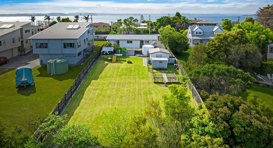  at 1373 Whangaparaoa Road, Army Bay, Whangaparaoa