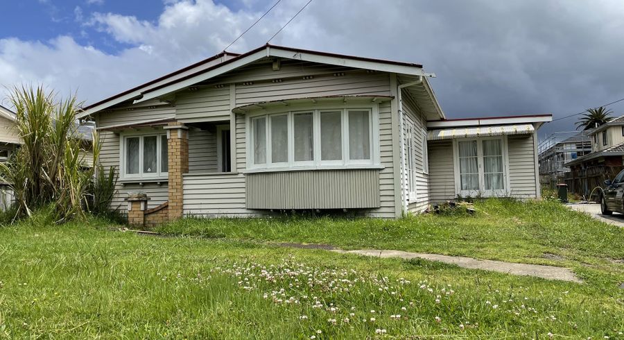  at 1063 Dominion Road, Mount Roskill, Auckland