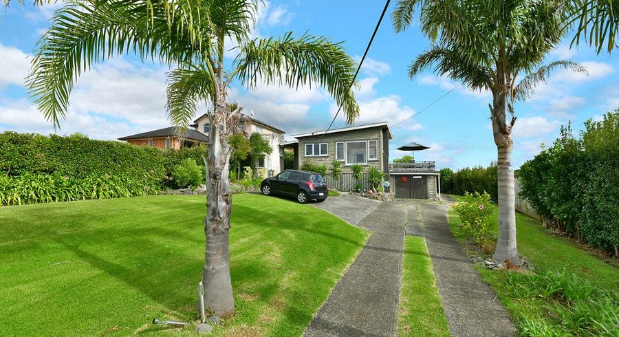  at 84 Tiri Road, Matakatia, Whangaparaoa