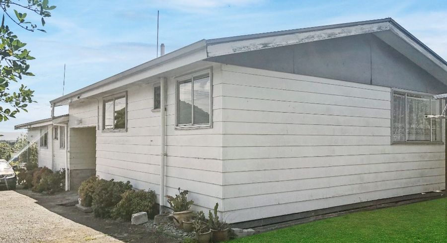  at 2/27 Lyell Road, Outer Kaiti, Gisborne, Gisborne