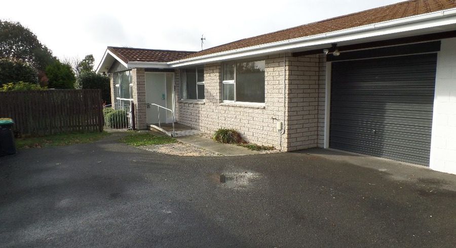  at 2/24 Bentley Street, Russley, Christchurch