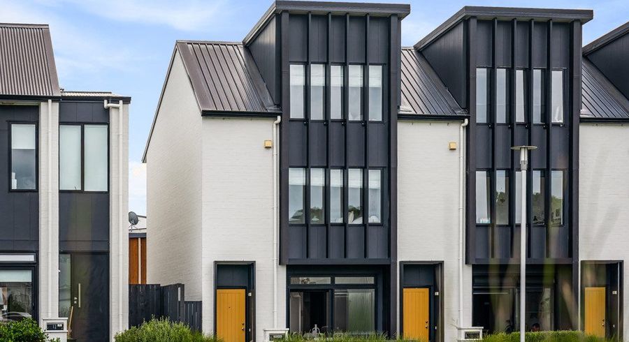  at 10 Alexander Willis Crescent, Hobsonville, Waitakere City, Auckland