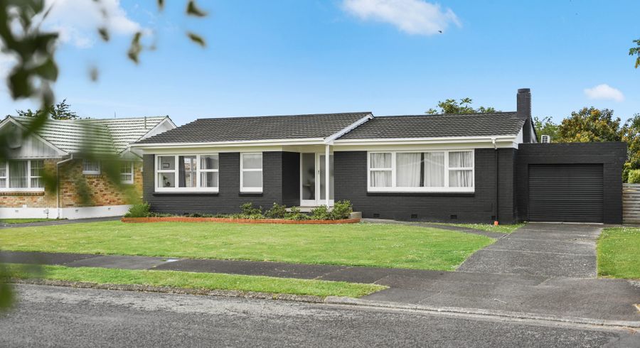  at 8 Partington Place, Beerescourt, Hamilton