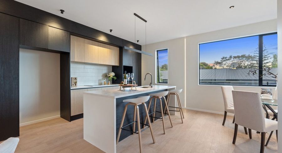  at 8/36 William Souter Street, Forrest Hill, North Shore City, Auckland