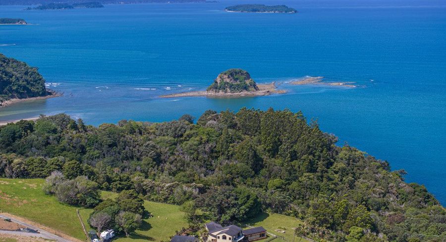  at 987 Hibiscus Coast Highway, Waiwera, Rodney, Auckland