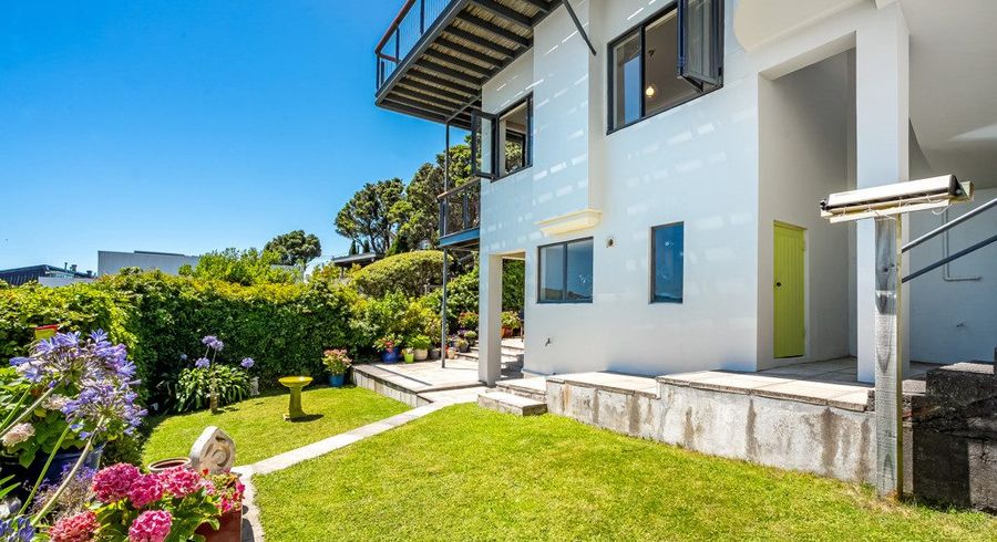  at 40B The Crescent, Roseneath, Wellington, Wellington